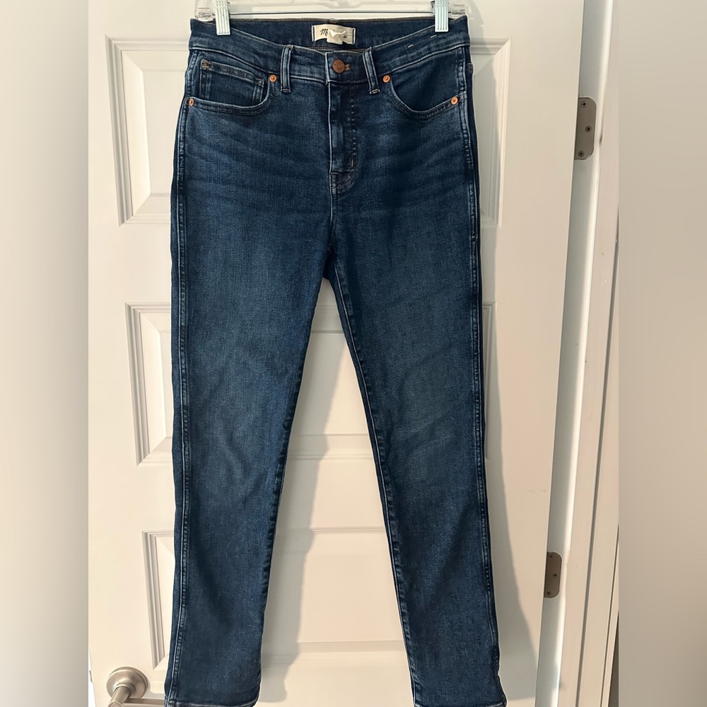 Madewell Mid-Rise Stovepipe Jeans in Deming Wash